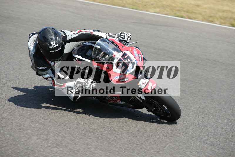 Archiv-2023/28 05.06.2023 Moto Club Anneau du Rhin/rouge-expert/96